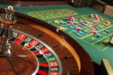 Live dealer table with multi-camera studio setup at ganas33